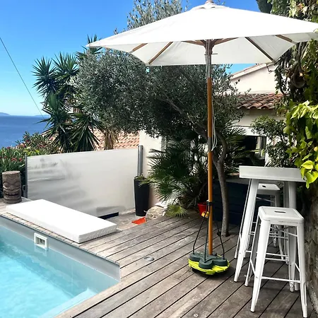 Petite Maison Independante, Vue Mer, Terrasse, Piscine Chauffee Ле-Лаванду
