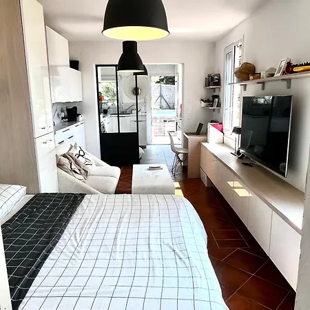 Casa vacanze Petite Maison Independante, Vue Mer, Terrasse, Piscine Chauffee Le Lavandou